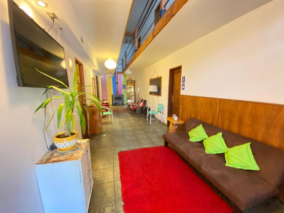 Pucontours Hostal 외부 사진