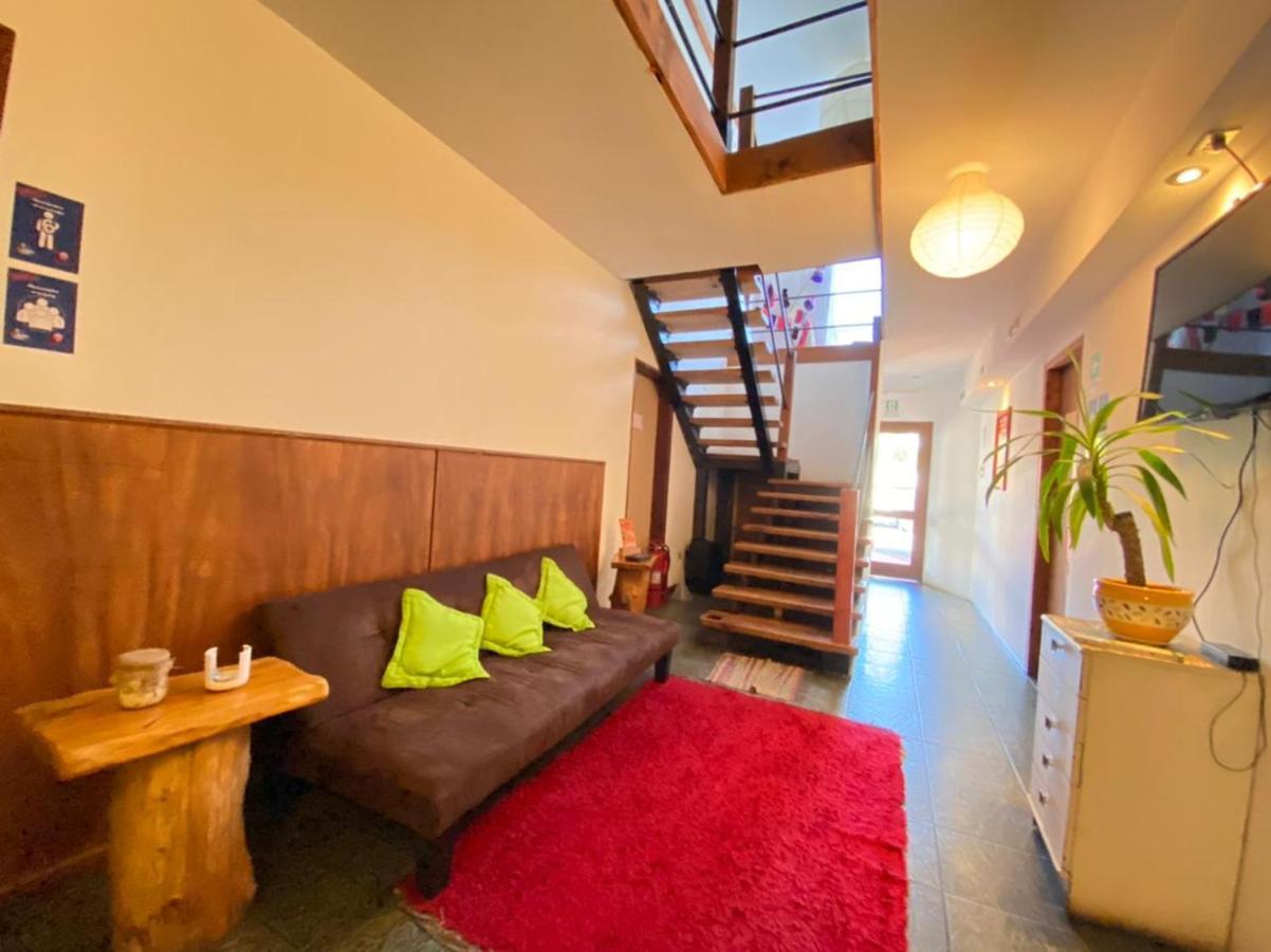 Pucontours Hostal 외부 사진